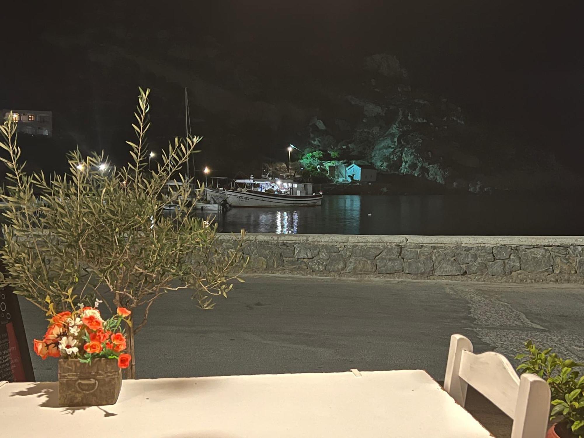 Mastiha Seaside Emporios Apartments Emporeios  Exterior photo
